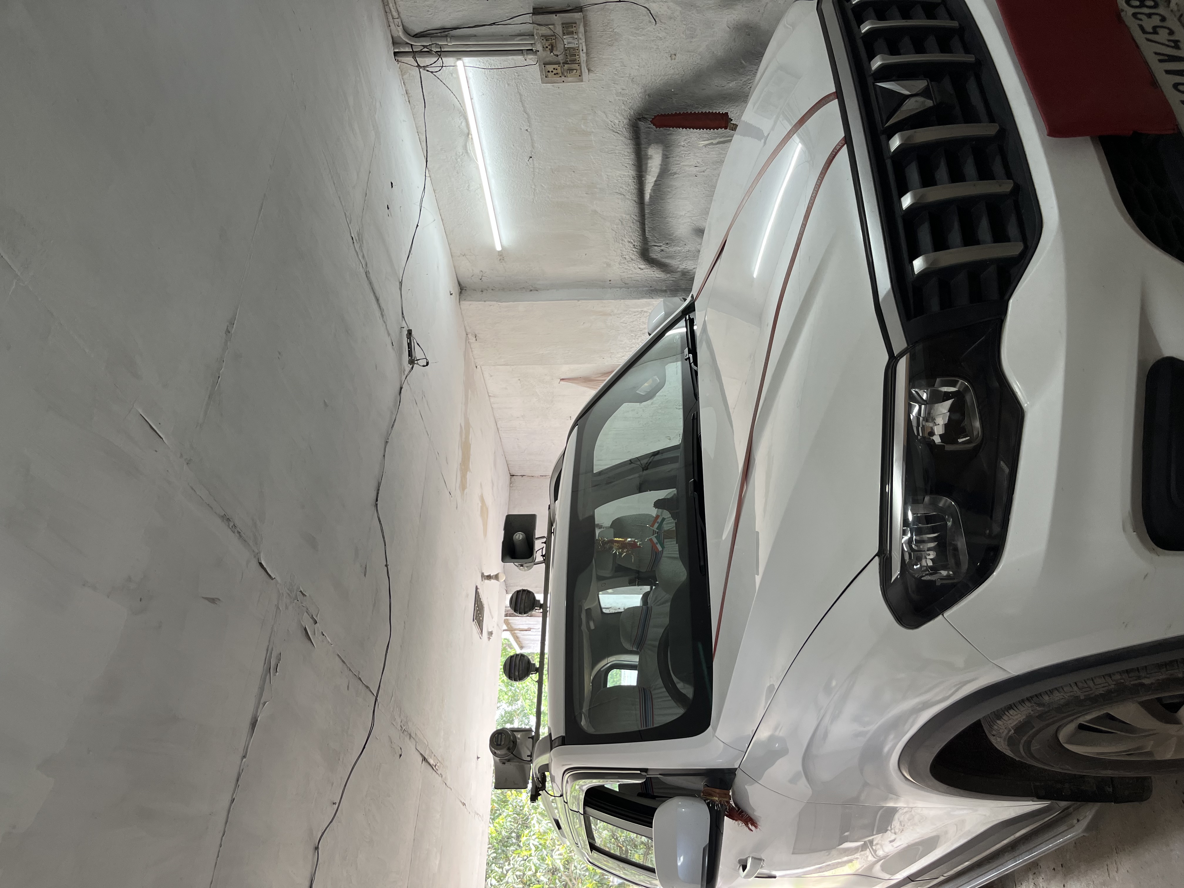 Detailing & Deep Cleaning Photo 6